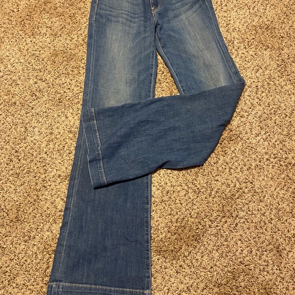 New Lucky Jeans - Picture 1 of 9